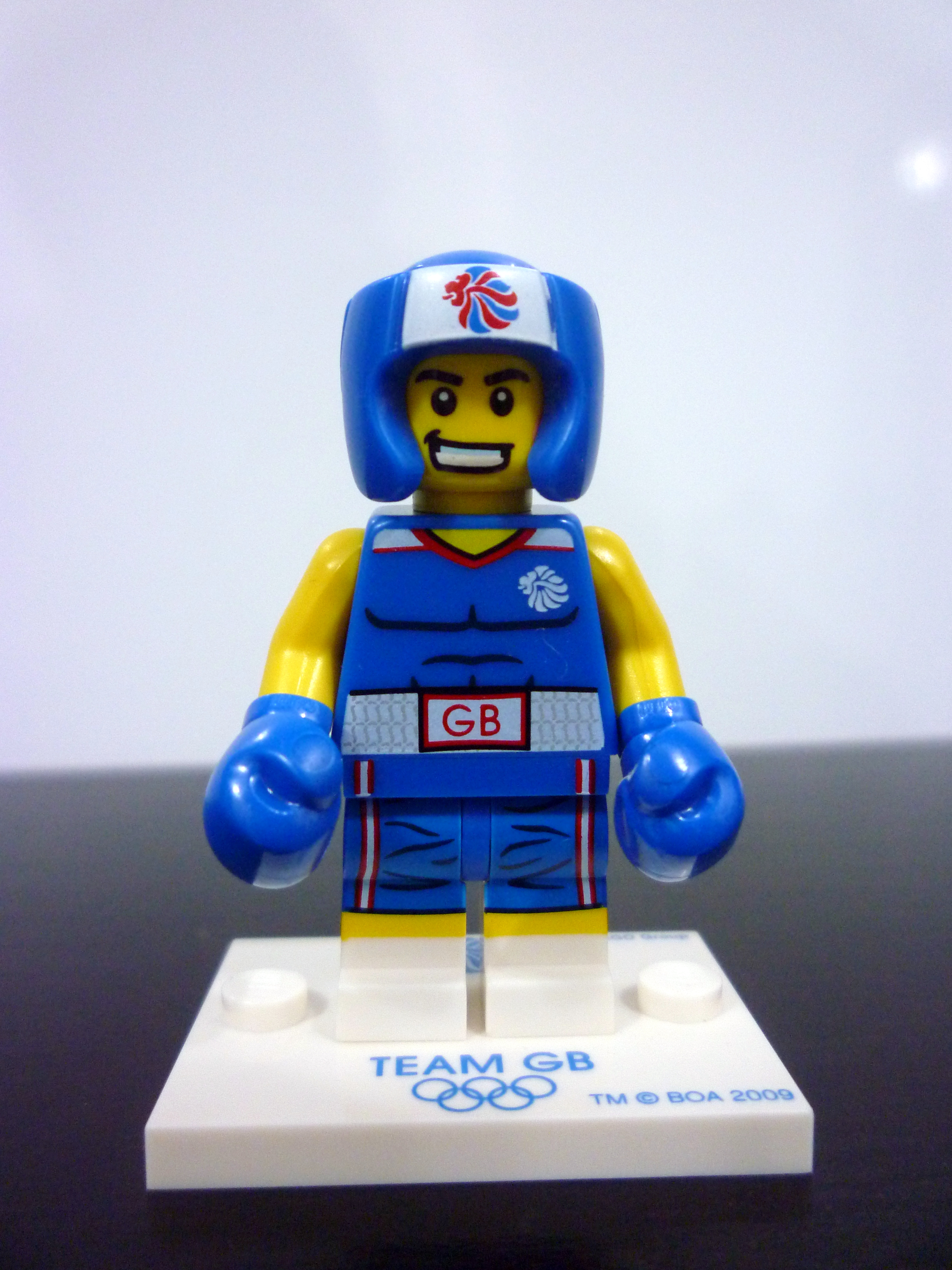 Lego Team GB Minifigures Review