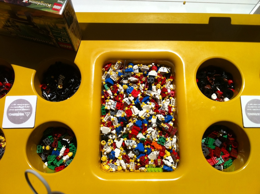LEGO Store Build A Minifigure