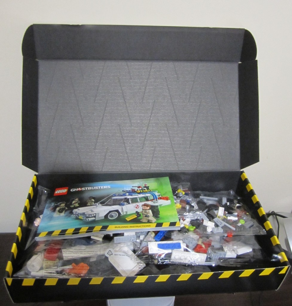 LEGO 21108 Ghostbusters Box Contents