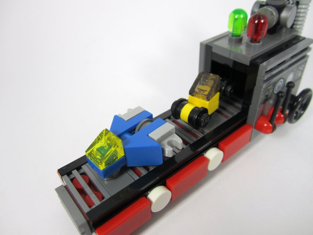 LEGO 10245 Santa's Workshop Toy Machine Classic Space