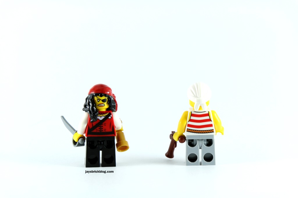LEGO 70411 Treasure Island - Pirate Queen and Rogue Pirate Back Printing