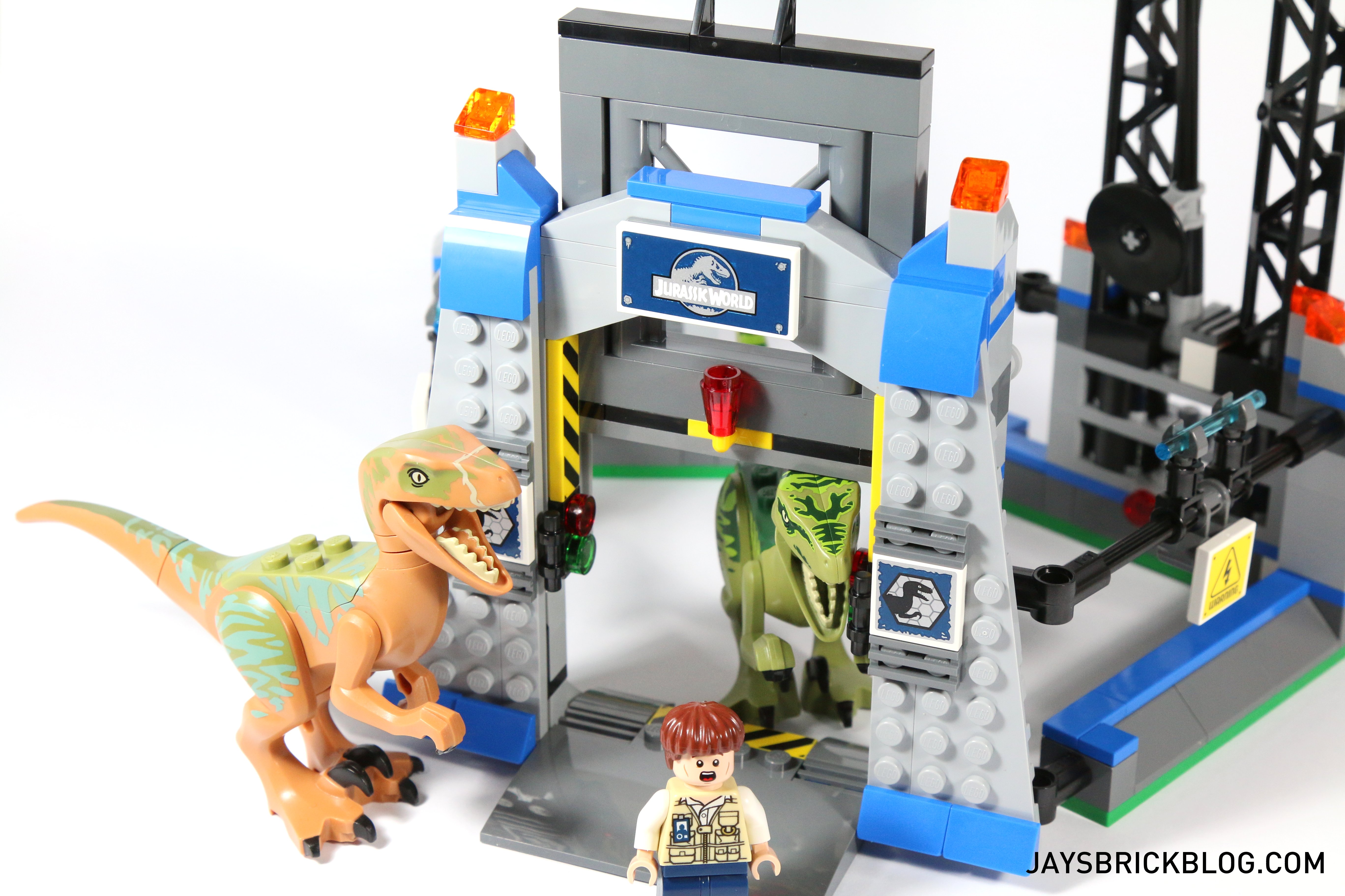 LEGO Jurassic Park Jurassic World Raptor Escape Set #75920