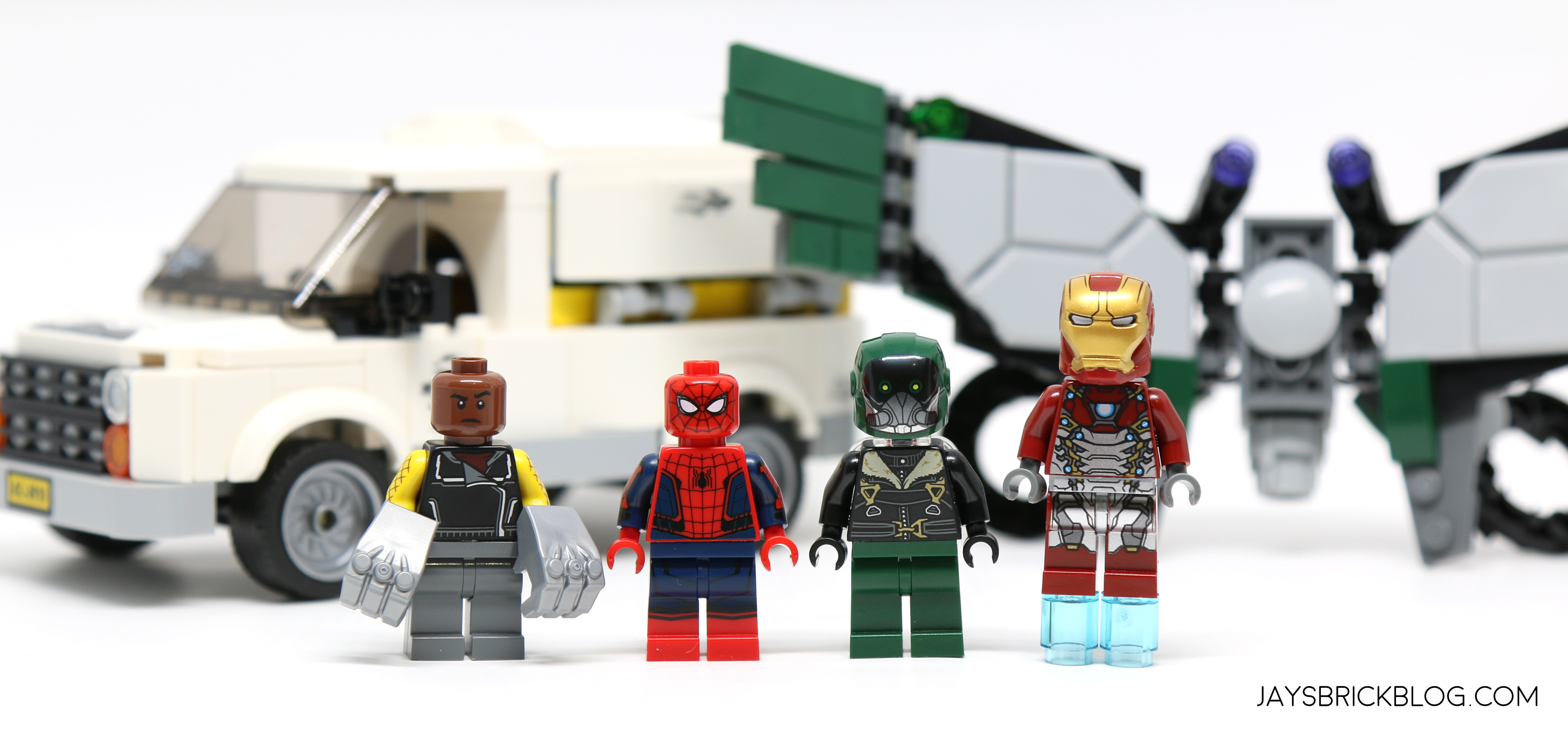 Lego Marvel Super Heroes 76083 BEWARE THE VULTURE Spiderman Iron Man Shocker New