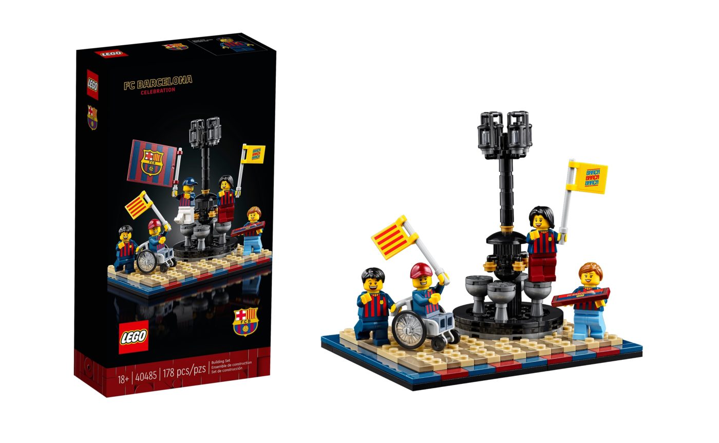 LEGO 40485 FC Barcelona Celebration Feature Photo 1
