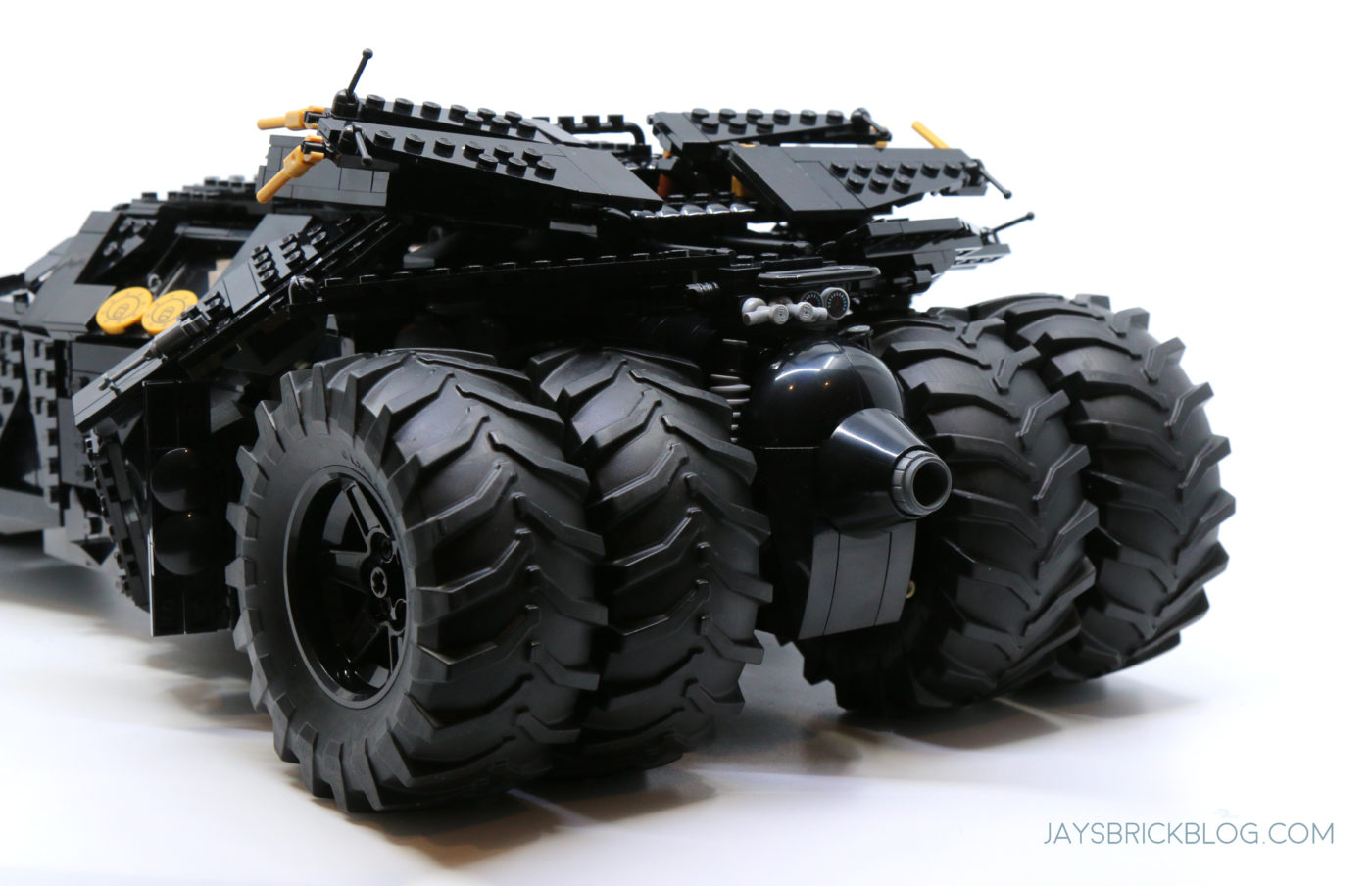 LEGO 76240 Batmobile Tumbler Back