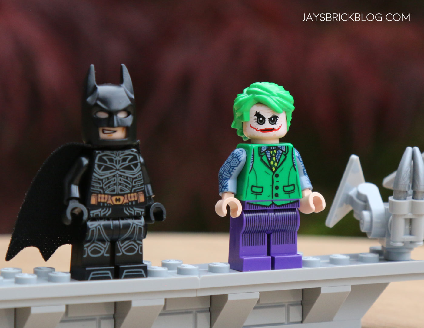 LEGO 76240 Batmobile Tumbler Heath Ledger Joker Minifigure