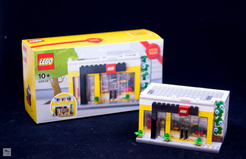 40528 LEGO Retail Store with