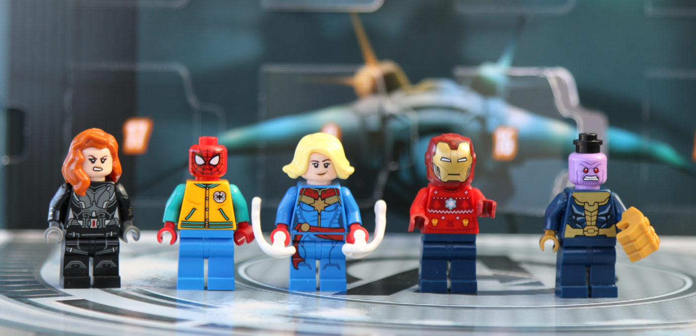 LEGO 2021 Marvel Advent Calendar Day 15 Captain Marvel Minifigure Lineup
