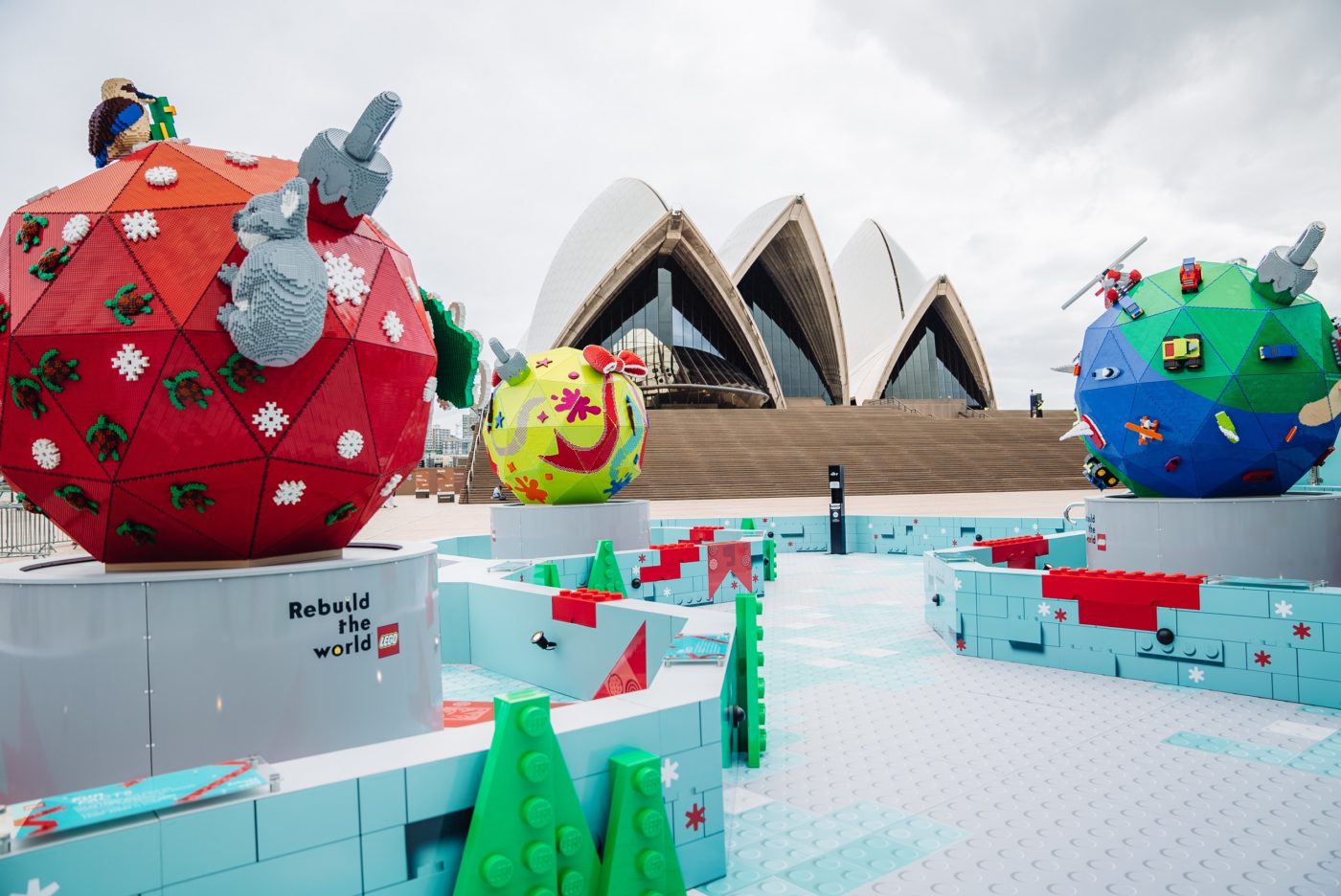 LEGO Christmas Bauble Sydney Opera House 2021