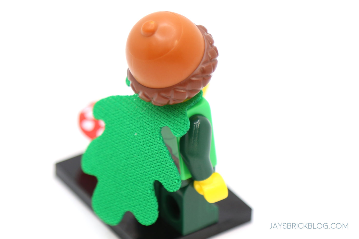 LEGO Minifigures Series 22 Forest Elf Cape