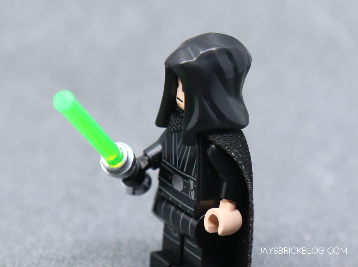Lego Star Wars Minifigure Black Hand Hood Cape and Lightsaber Luke Skywalker Jedi Master
