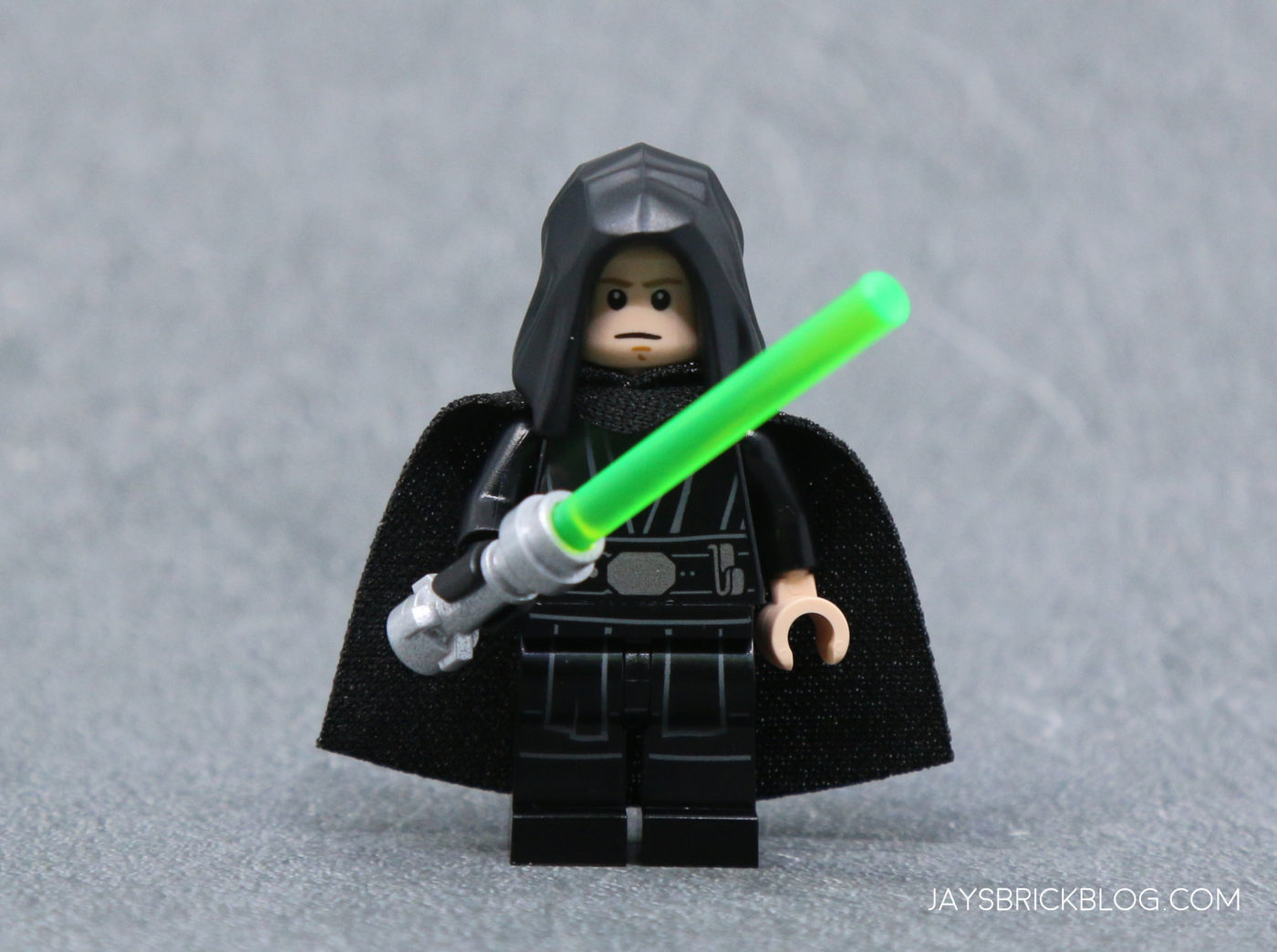 Black Hand Lego Star Wars Minifigure Hood Luke Skywalker Jedi Master Cape and Lightsaber