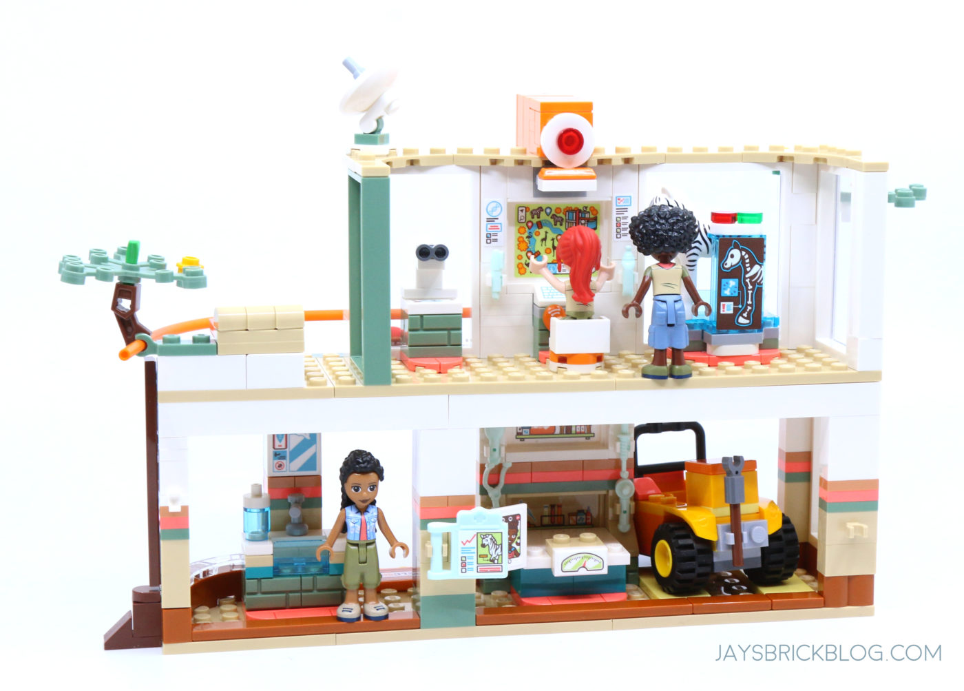 Blog Review: 41717 Brick Jay\'s LEGO Mia\'s - Rescue Wildlife