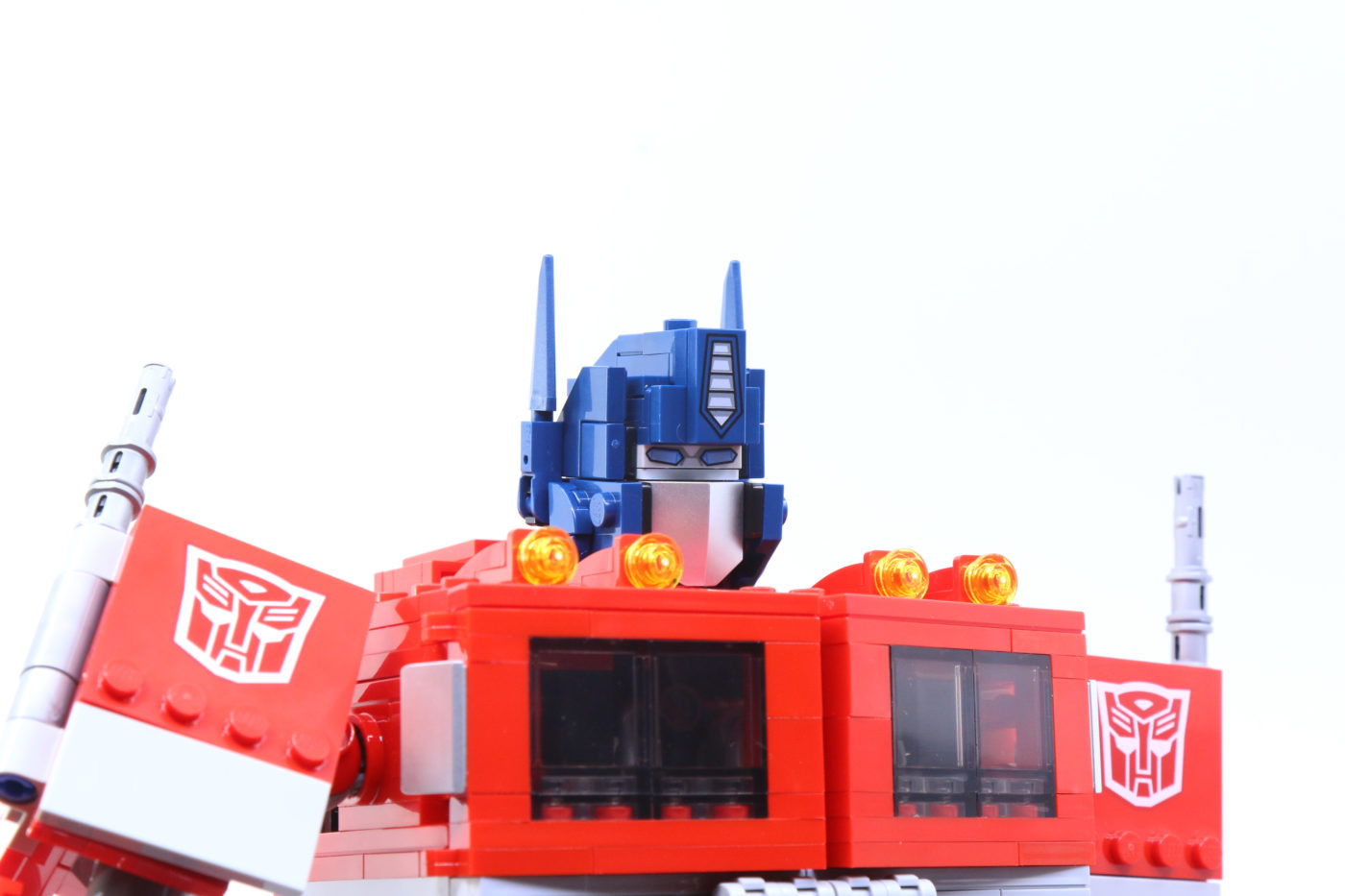 Review: Lego 10302 Optimus Prime - Jay'S Brick Blog