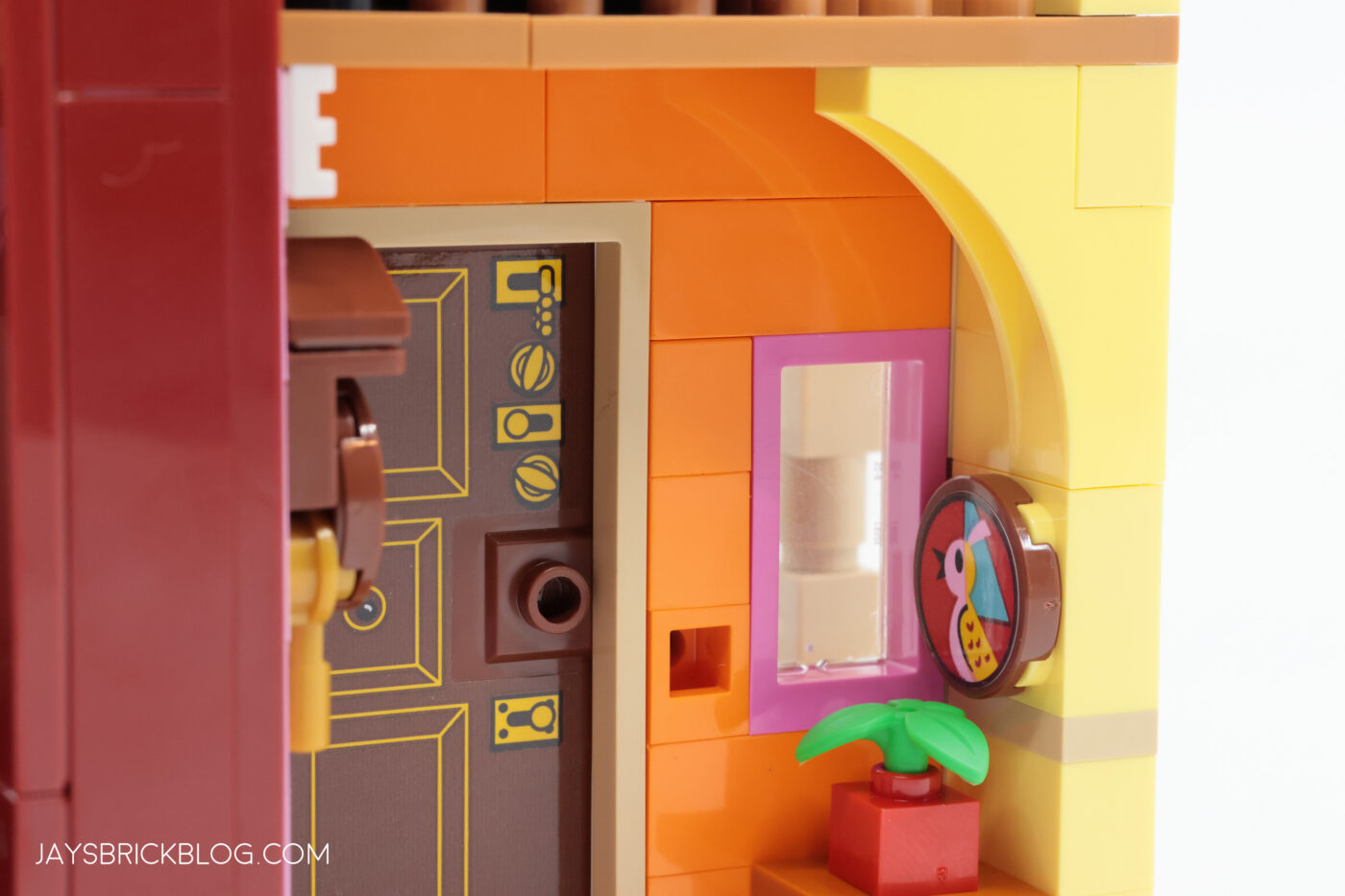 LEGO 43217 Up House Door Locks