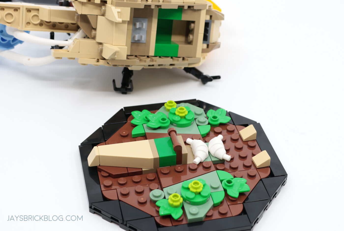 LEGO 21342 The Insect Collection Larvae Easter Eggs